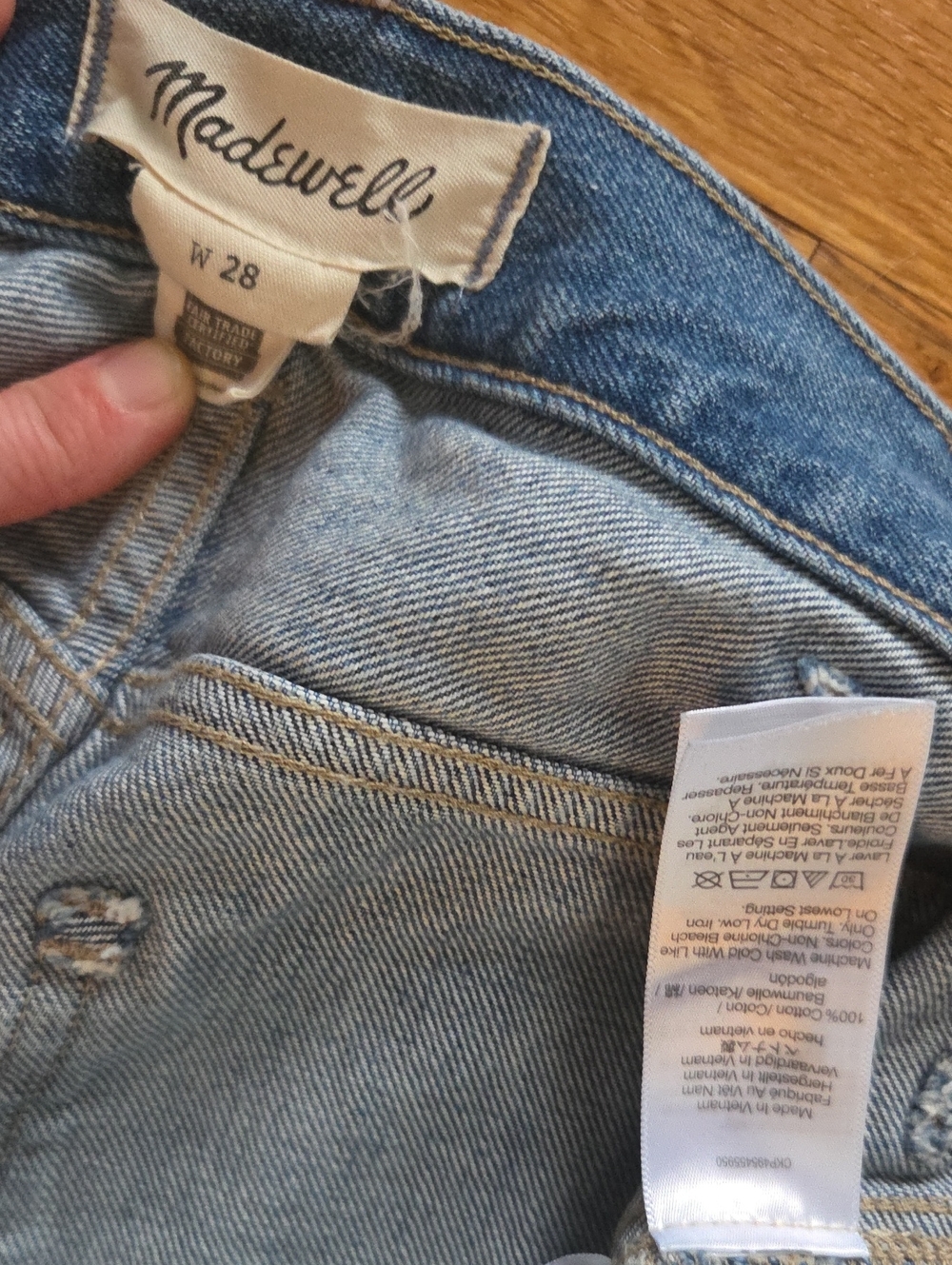 Great Condition Madewell Carpenter Jeans In Elko Wash - Picture 3 of 9